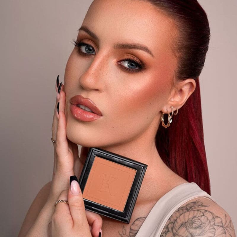 Kash Beauty Powder Bronzer | Sunlight | Keilidhmua |  sun-kissed glow | beachy look | subtle hint of color