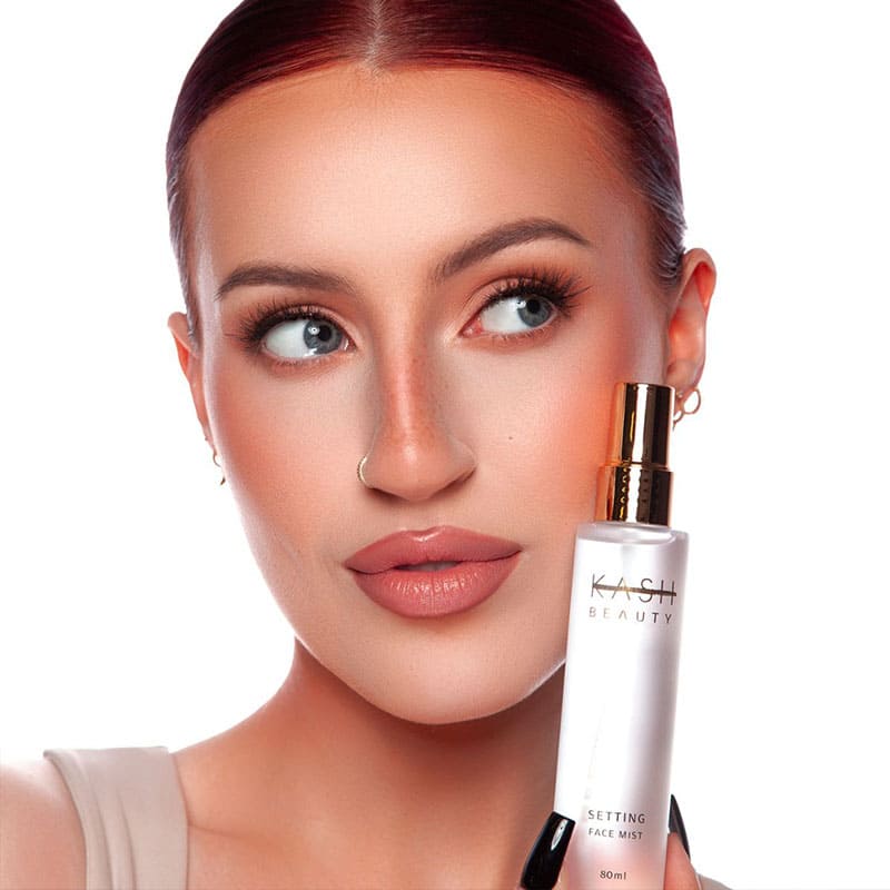 Kash Beauty Setting Spray | Keilidhmua | lightweight | makeup 12-hour holding spray | lock in your look | makeup | refreshing | hydrating 
