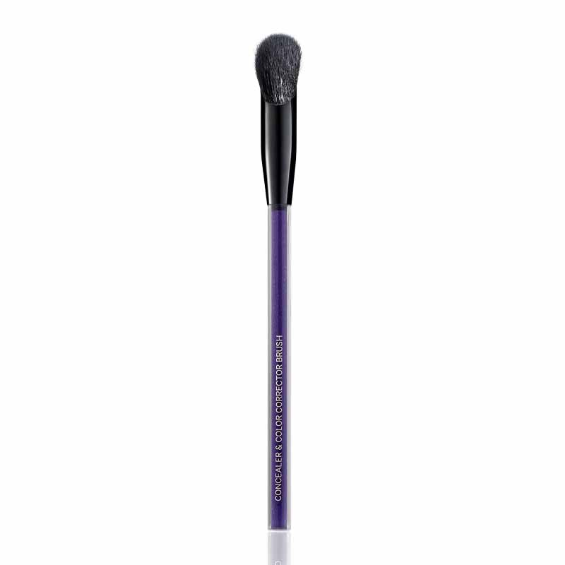 Kevyn Aucoin Concealer and Color Corrector Brush | Mimics fingertip contour | Precise application | Cream and powder concealer | Makeup bag essential | Flawless, smooth base | Seamless blend