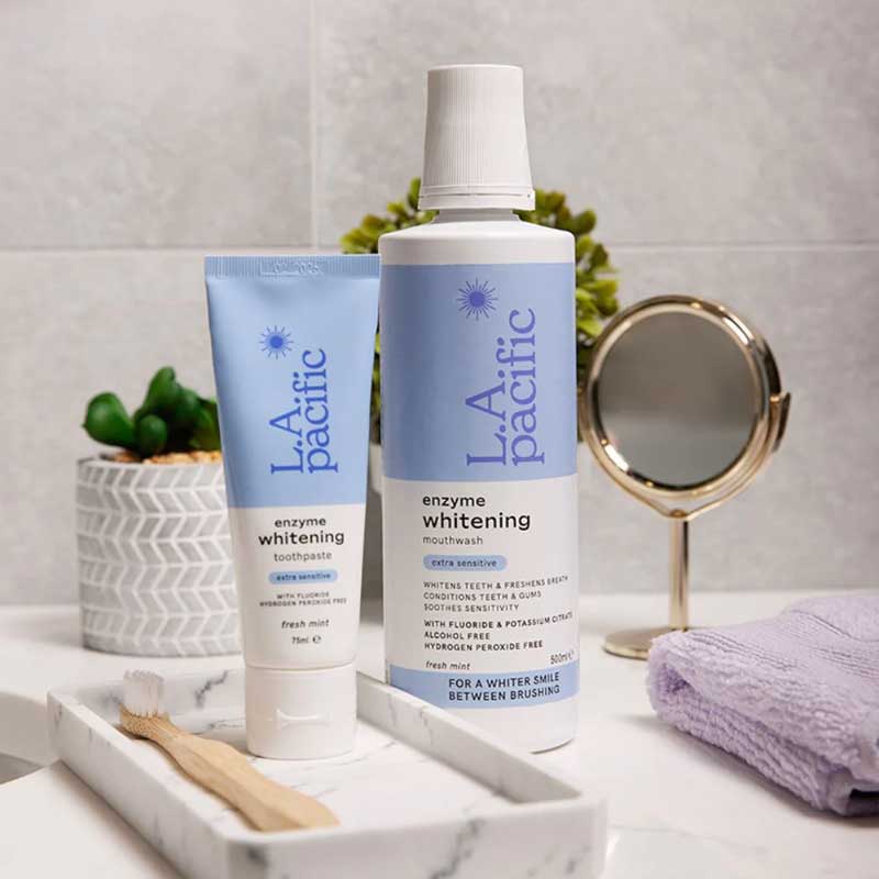 LA Pacific Extra Sensitive Enzyme Whitening Mouthwash | whitening | sensitive teeth | condition | teeth | gums | minty fresh | oral care | brighter smile | fresh breath