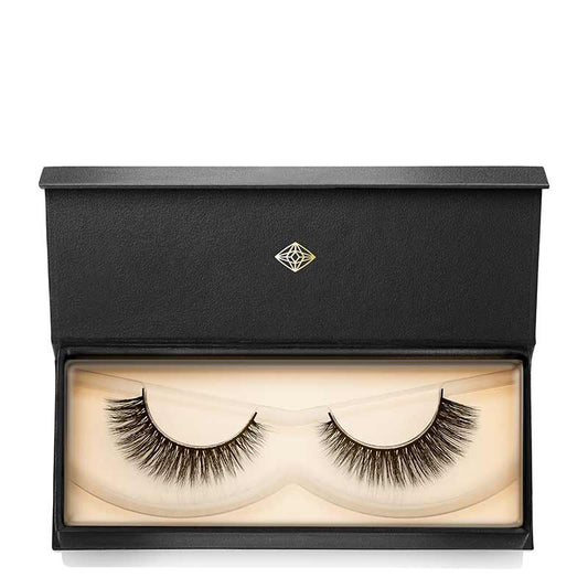 Lash Star Beauty Visionary Lashes 005 | Eyelashes | False Eyelashes | Falsies | Eyes | Makeup | Lashes | best eyelashes | dramatic eyelashes | Lash Star Beauty | popular lashes
