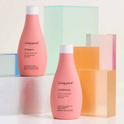 Living Proof Curl Conditioner | curl hydration | detangle and define | healthy curls | curl type