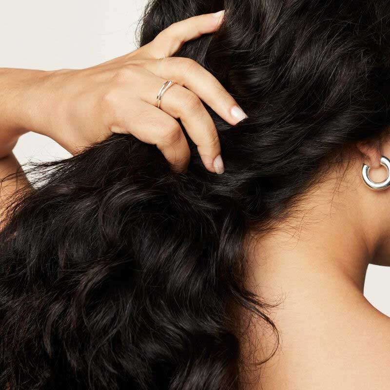 Living Proof Full Dry Volume & Texture Spray | effortlessly voluminous | textured tresses | style volume | perfectly imperfect | lived-in look | spritzes