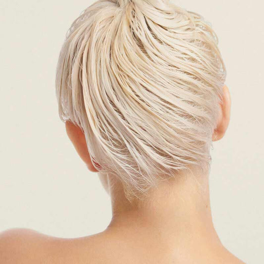 Living Proof Restore Repair Mask | deep conditioning mask | dry, damaged hair | repairs | replenishes | hair's natural protective layer | long-lasting shine.