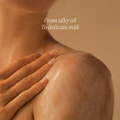 L'OCCITANE Almond Shower Oil Texture