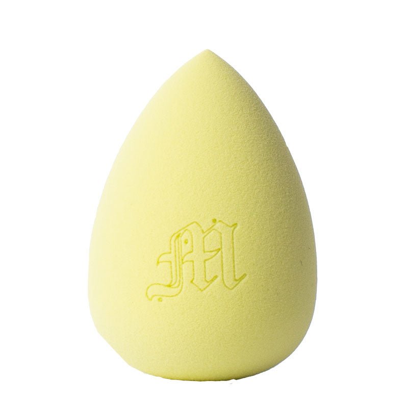 Made by Mitchell | Blending Sponge | flawless | complexion | contouring | baking | Perfectly shaped | versatile | green sponge | airbrushed finish | hydro-phobic material