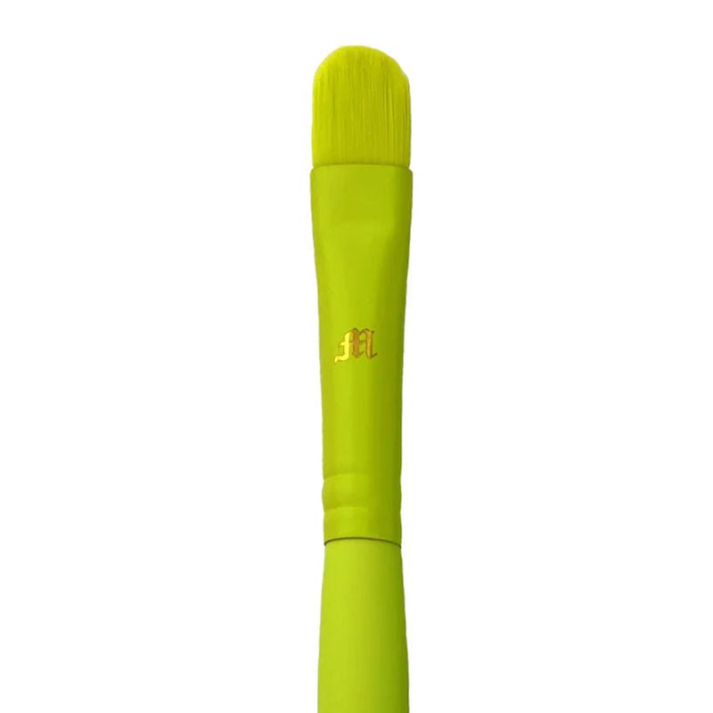 Made By Mitchell | Eye Brush | ME5 | The Cut Creaser | easy | simple | flat | firm | eye | flawless finish | concealer | base | carve | shape | precision