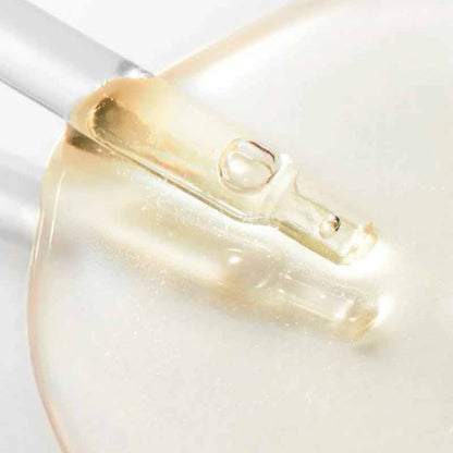 NUXE Prodigieuse® [Hyalu] Boost Vit C & Hyaluronic Acid Serum Texture
