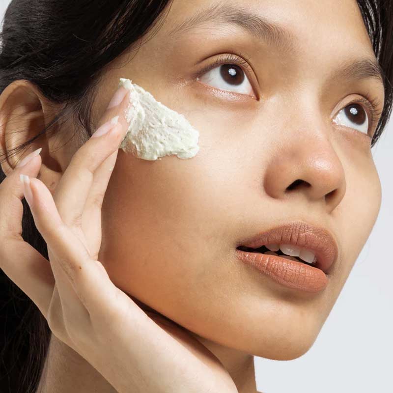 Oskia London | Micro Exfoliating Balm Nutri-Active Brightening & Refreshing Exfoliant | Rich Balm | Soft Light Milk