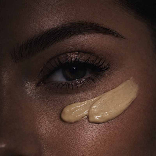 Oskia Midnight Eye-Q Intelligent Peptide Eye Cream Model Image