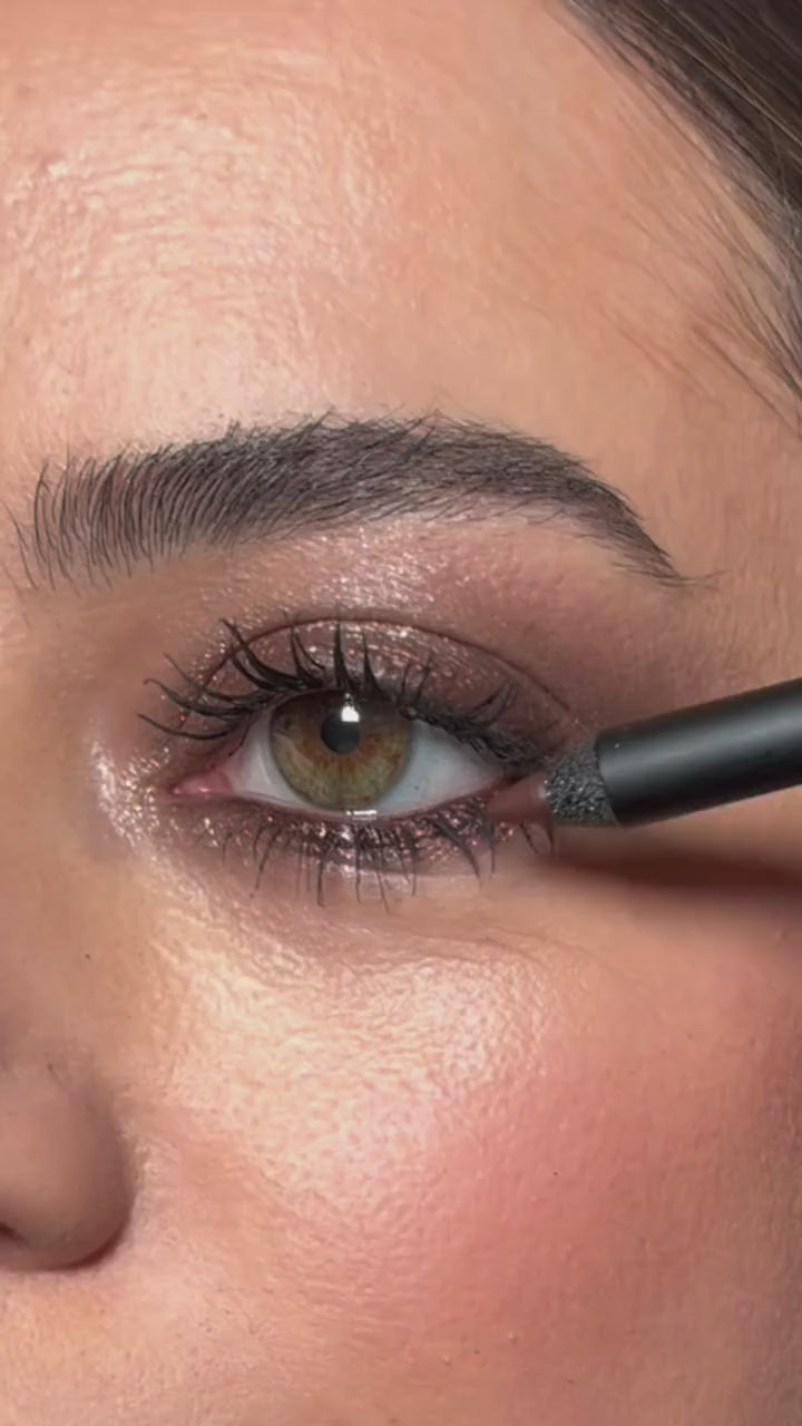 Hildun Beauty Silk to Set Kajal Eye Liner