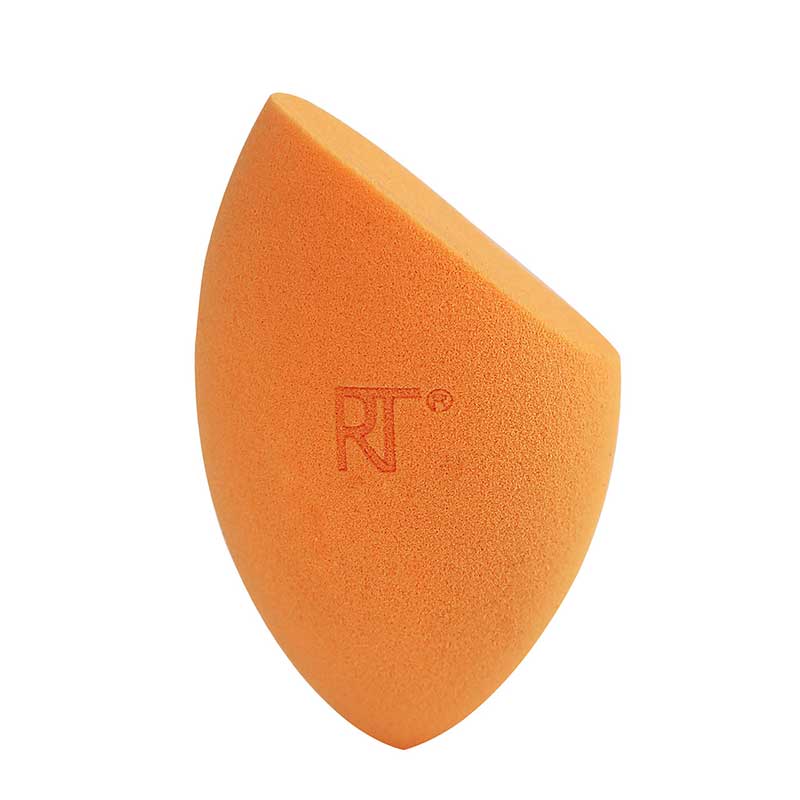 Real Techniques | Miracle Complexion | Sponge | Case | travel | safe | clean | protected | blending | 3-in-1 | multitasker | flawless finish | liquid | cream | natural | glow | latex free | cruelty free