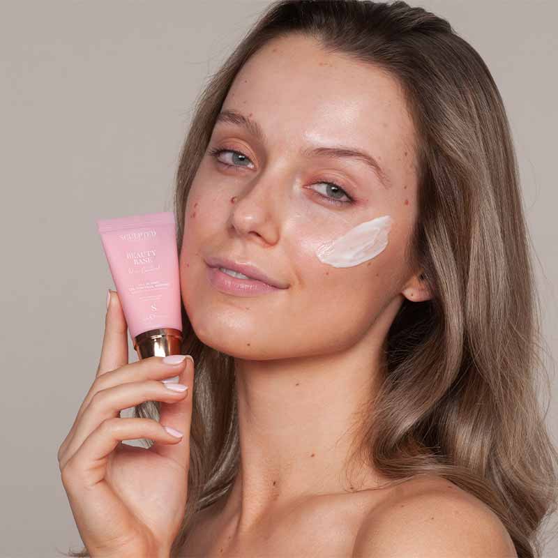 Sculpted By Aimee Beauty Base Oil Control Primer | hyaluronic acid primer | primer for less shine and oily skin