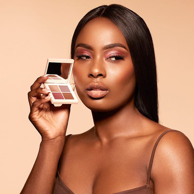 SOSU Cosmetics | Berry | Eyeshadow | quad | pigmented | blendable eyeshadows | travel-friendly | palette | effortless | long-lasting | creamy | buttery