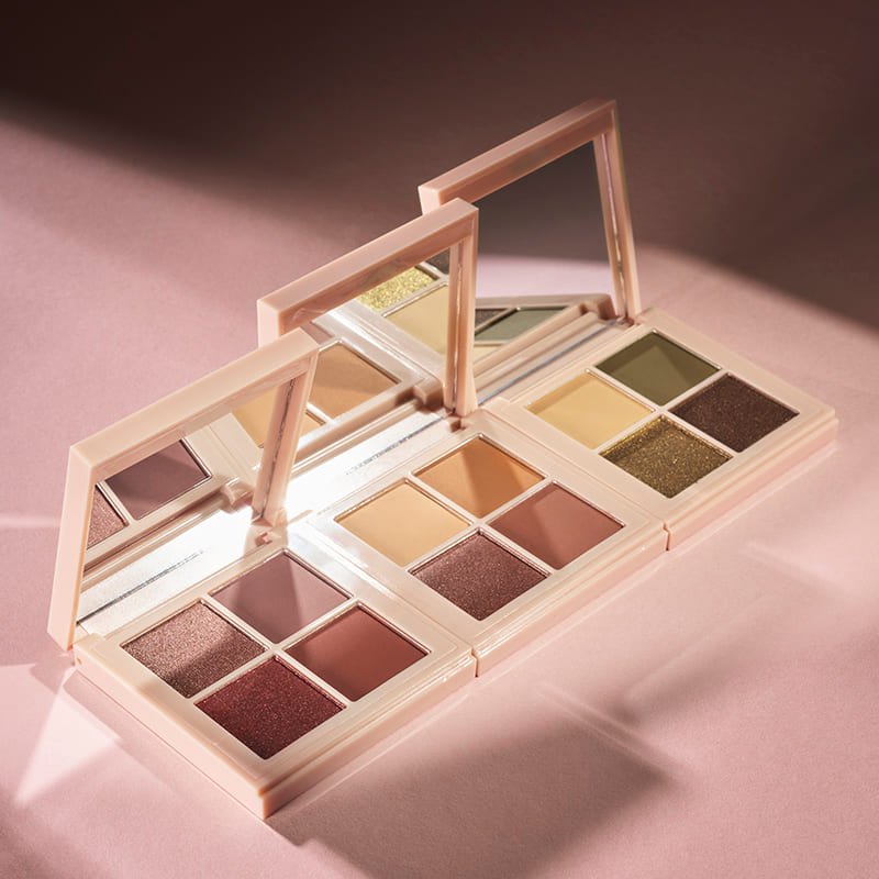 SOSU Cosmetics | Nude | Eyeshadow | quad | pigmented | blendable eyeshadows | travel-friendly | palette | effortless | long-lasting | creamy | buttery