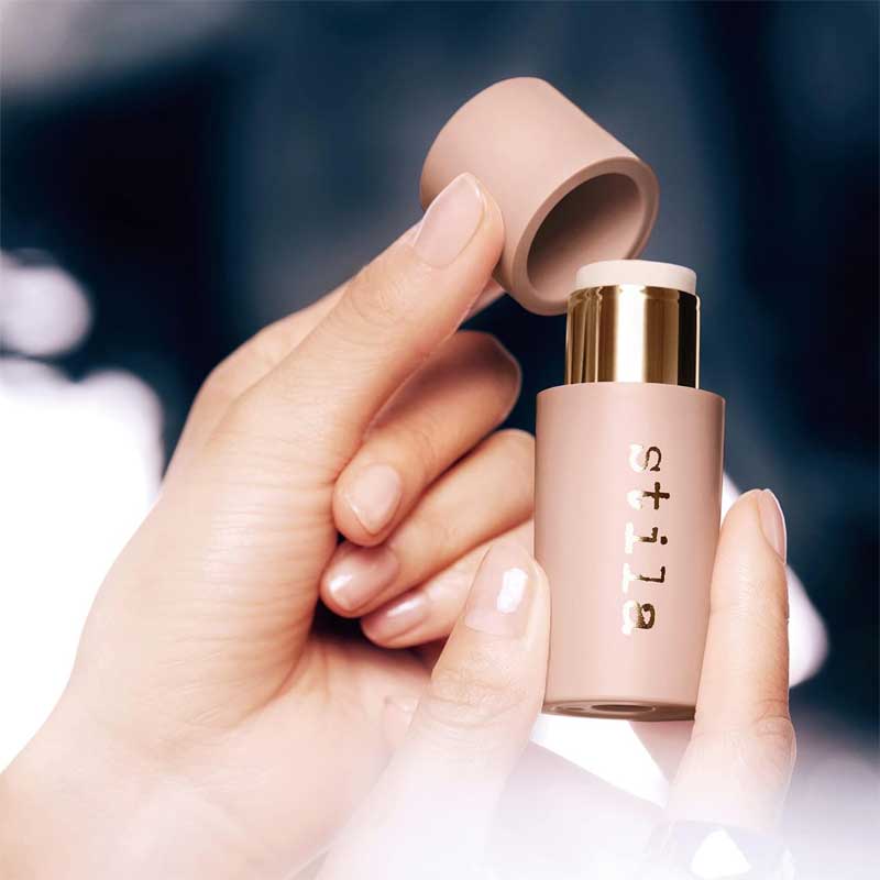 Stila All About The Blur - Instant Blurring Stick | Minimises pores and primes skin | Prolongs makeup wear