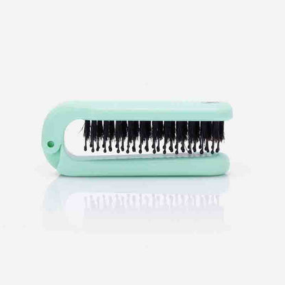 The Smooth Company Foldable Smoothing Travel Hairbrush