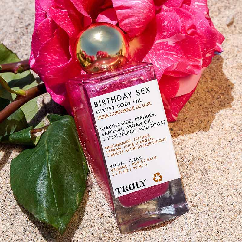 Truly Beauty Birthday Sex Luxury Body Oil Lifestyle Image
