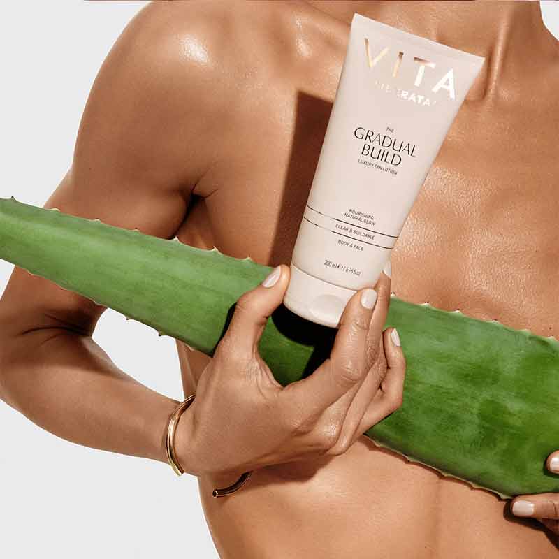 Vita Liberata Gradual Tanning Lotion Untinted, buildable tan