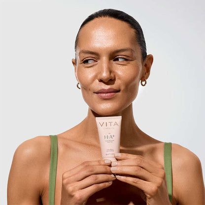 Vita Liberata, Vita Liberata The H.A+ Deep Moisture Face Tan with Niacinamide, Face Glow, Holiday Glow