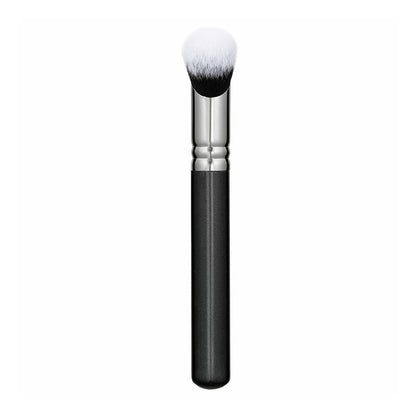 Zoeva 118 Fluid Touch & Blend Brush | maximum control | versatile brush | liquid or cream textures | foundation | highlighter | bronzer.