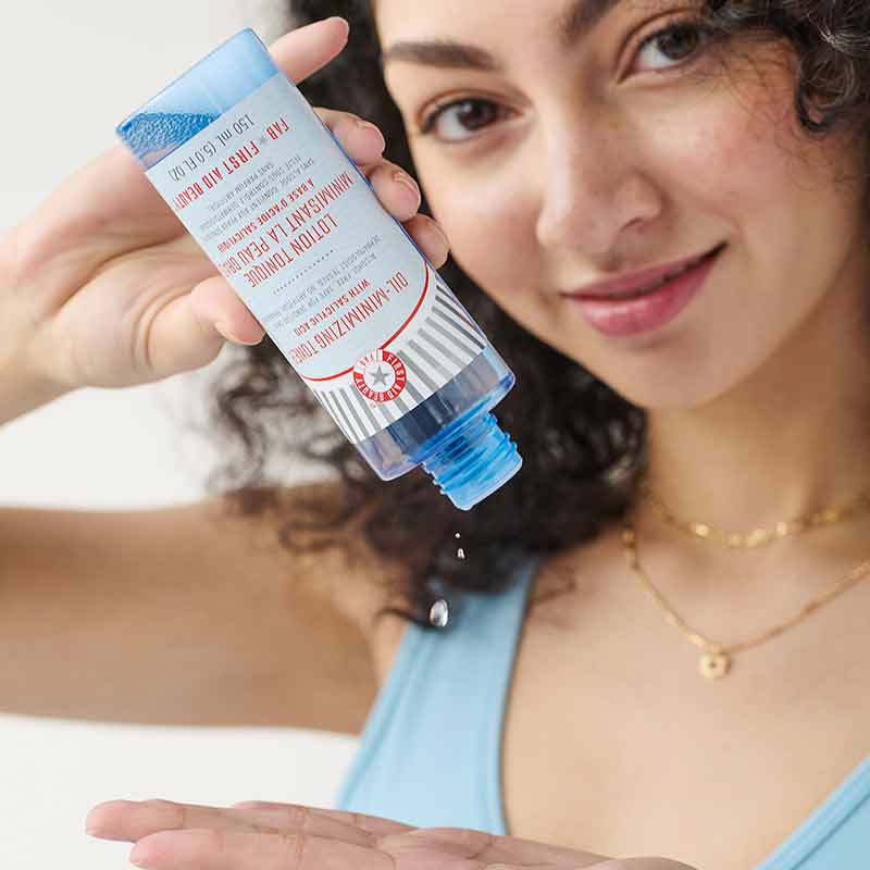 First Aid Beauty Oil-Minimizing Toner with Salicylic Acid | oily skin | combination skin