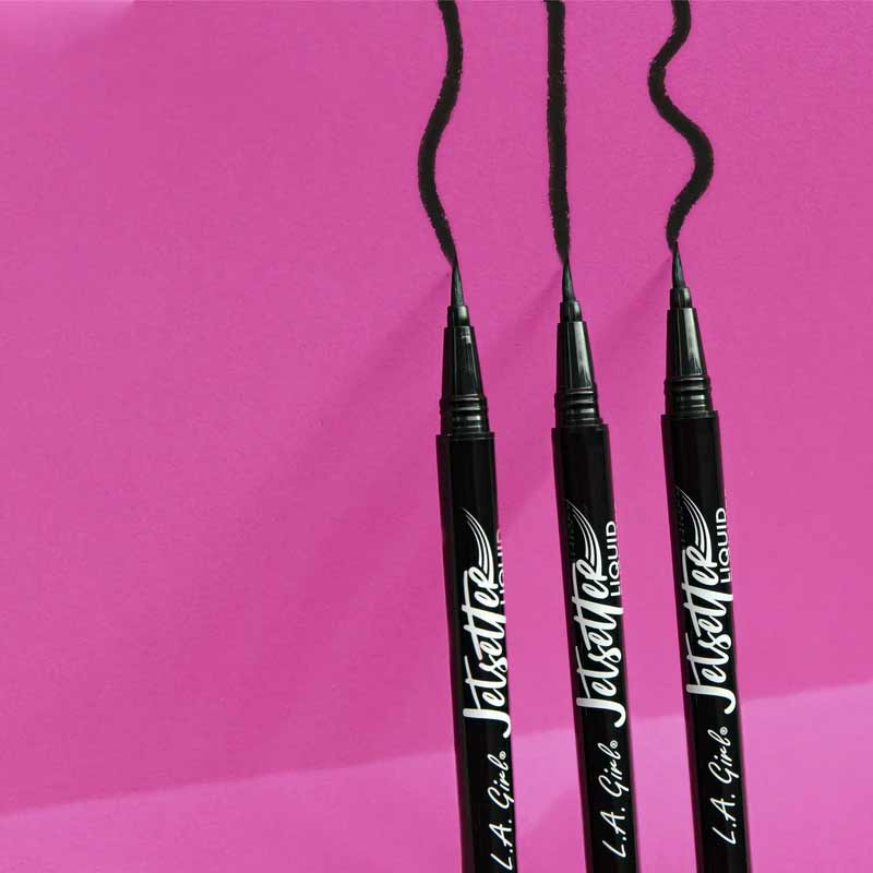 LA Girl Jetsetter Liquid Eyeliner | black eyeliner