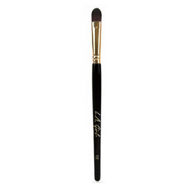 products/LA_Girl_PRO_Brushes_112_Concealer_Brush.jpg