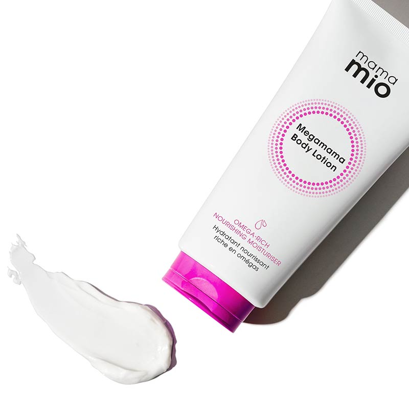 Mama Mio Megamama | pregnancy body lotion | anti stretch marks | texture