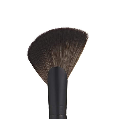Scott Barnes #66 Powder Sheer Brush | Scott Barnes Makeup Brushes