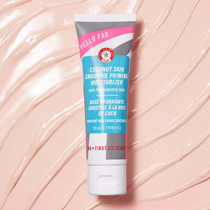 First Aid Beauty Hello FAB Coconut Skin Smoothie Priming Moisturizer | first aid beauty | skincare | makeup | first aid beauty primer | coconut primer | first aid beauty priming moisturiser 