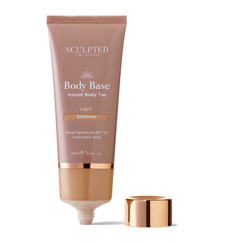 Sculpted By Aimee Connolly Body Base Shimmer | self tan light